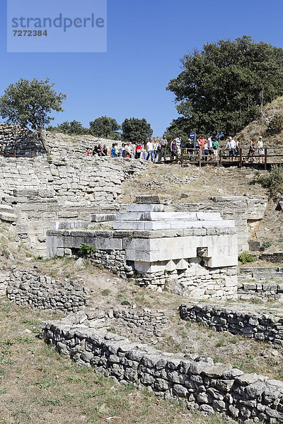 Der Altarplatz in der archäologischen Ausgrabungsstätte von Troja  Troia  Truva  Canakkale  Marmara  Türkei  Asien