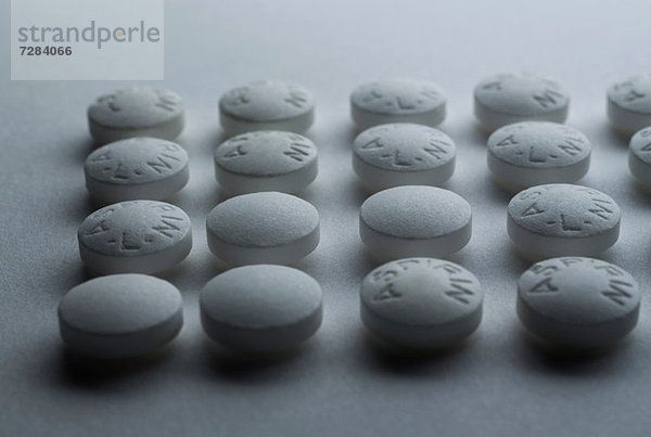 Aspirin in einer Reihe