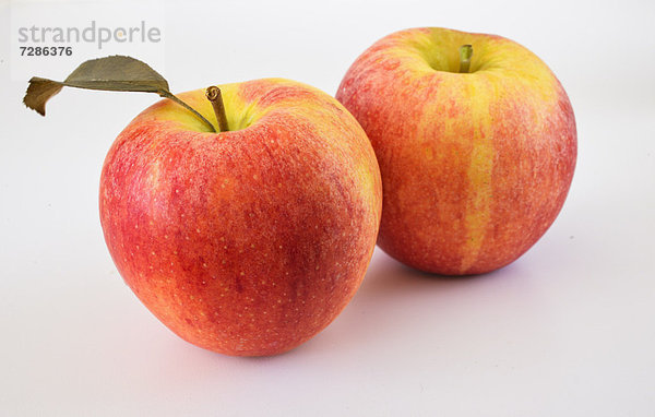 weiß  Hintergrund  2  Apfel