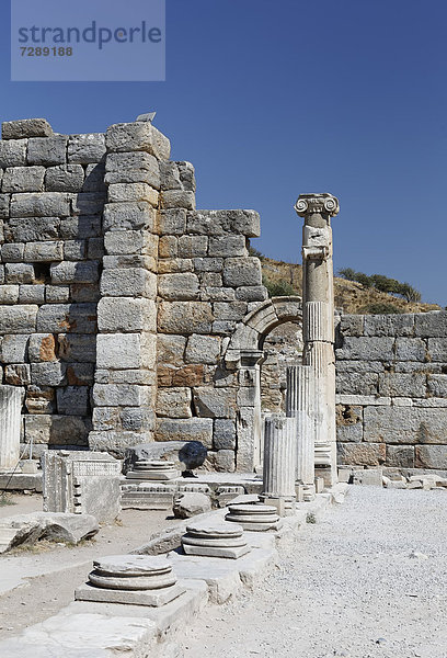 Ausgrabungen der antiken Stadt Ephesos  UNESCO Weltkulturerbe  Ephesus  Efes  Izmir  türkische Ägäis  Westtürkei  Türkei  Asien