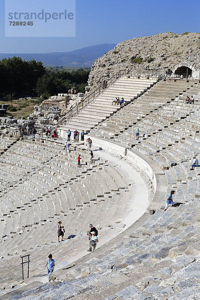 Großes Theater  UNESCO Weltkulturerbe  Ephesos  Ephesus  Efes  Izmir  türkische Ägäis  Westtürkei  Türkei  Asien