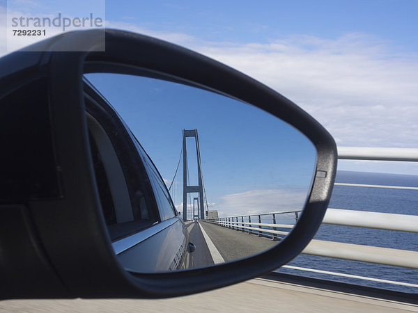 Dänemark  Blick auf die Große Belt Brücke