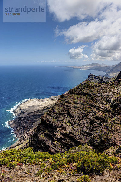 Steilküste bei Casas de Tirma de San Nicol·s  Region Artenara  Gran Canaria  Kanarische Inseln  Spanien  Europa  ÖffentlicherGrund