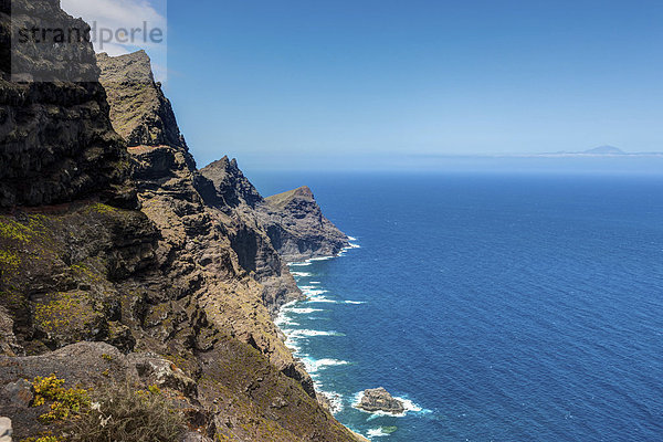 Steilküste bei Casas de Tirma de San Nicol·s  Region Artenara  Gran Canaria  Kanarische Inseln  Spanien  Europa  ÖffentlicherGrund