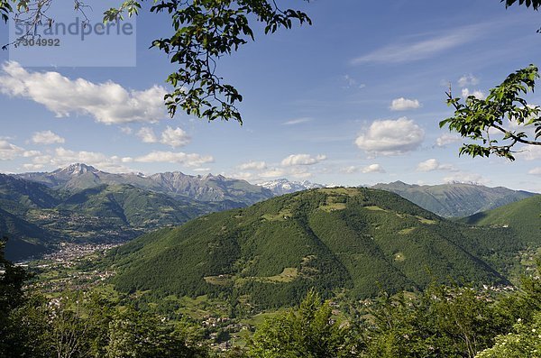 Prealpi Bergamasche  Riserva Naturale Oasi Wwf di Valpredina  la val del Lujo  Monte Altino e la Val Seriana visti dal Monte Misma