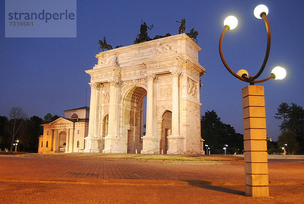 Italien  Lombardei  Mailand. Arco della Pace