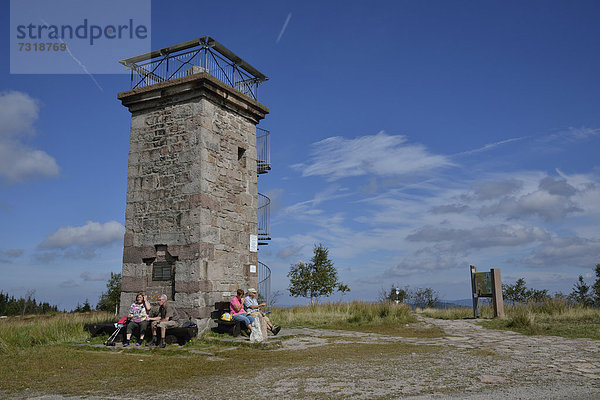 Bismarckturm nahe dem Gipfel der Hornisgrinde  mit 1164 Metern höchster Berg des Nordschwarzwaldes  bei Achern  Schwarzwald  Baden-Württemberg  Deutschland  Europa