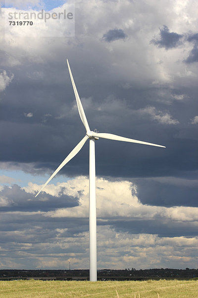 Windturbine Windrad Windräder Wolke Himmel Windpark Kanada Nova Scotia Neuschottland