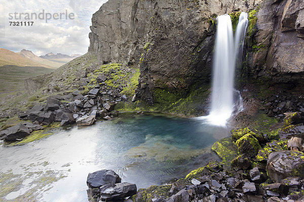 Wasserfall  Ostisland  Island  Europa