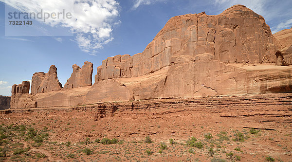 Felsformation Park Avenue Trail  Trailhead  Aussichtspunkt  Arches-Nationalpark  Moab  Utah  Vereinigte Staaten von Amerika  USA