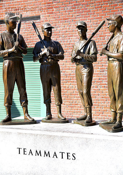 Vereinigte Staaten von Amerika  USA  Außenaufnahme  Statue  Boston  Massachusetts