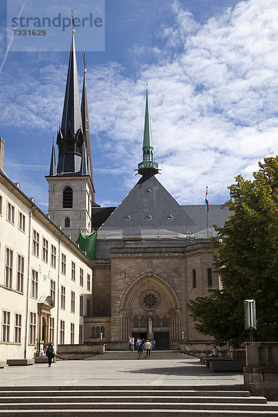 'Kathedrale ''Unserer Lieben Frau''  Stadt Luxemburg  Luxemburg  Europa  ÖffentlicherGrund'
