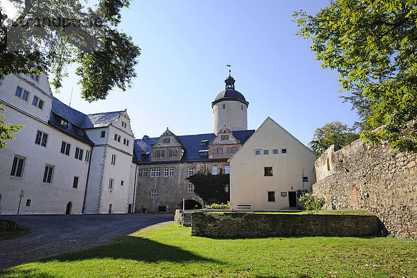 Innenhof der Burg Ranis  Ranis  Thüringen  Deutschland  Europa