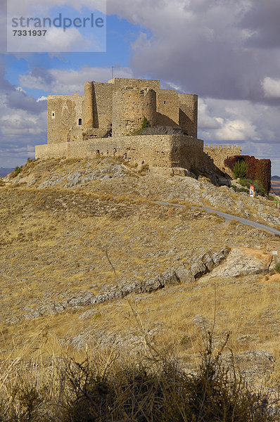 Castillo de Consuegra  Burg des Johanniterordens  Burg von Consuegra  Consuegra  Provinz Toledo  Route des Don Quijote oder Don Quixote  Castilla-La Mancha  Spanien  Europa