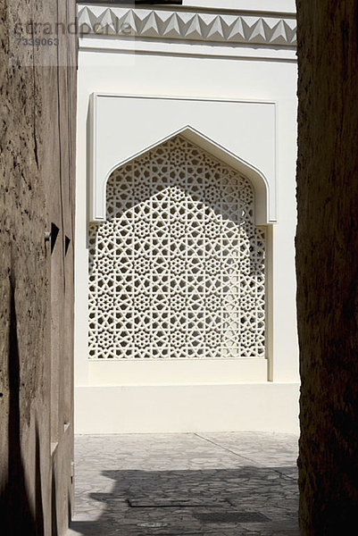 Arabesque Gitterfenster in Dubai  Vereinigte Arabische Emirate