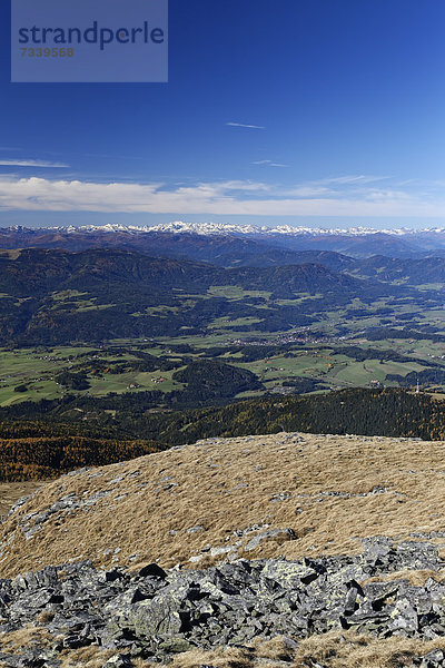 Blick vom Zirbitzkogel  Seetaler Alpen  Steiermark  Österreich  Europa