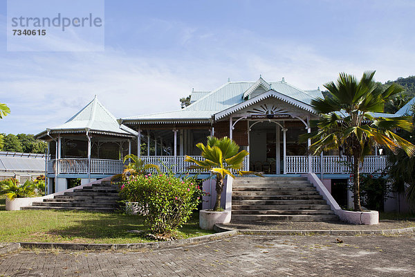 Restaurant Vye Marmithe  Kolonialhaus um 1870 errichtet  Villa Artizanal  Insel Mahe  Seychellen  Afrika  Indischer Ozean