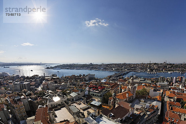 Europa Rückansicht Brücke Ansicht Bosporus Türkei Ortsteil Goldenes Horn Istanbul