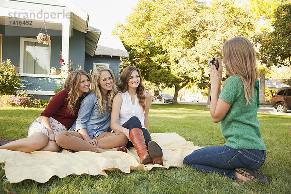 Frau  Freundschaft  Fotografie  nehmen  jung