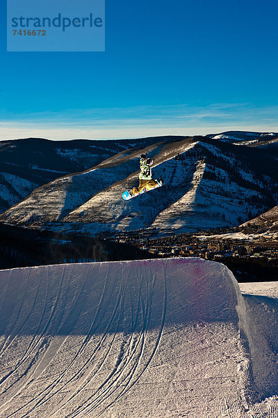 Snowboardfahrer  Himmel  Dämmerung