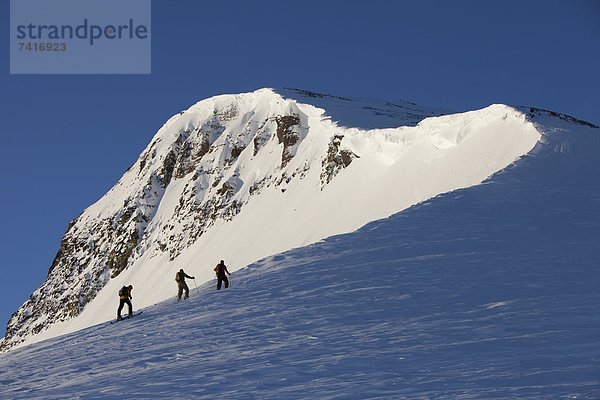 hoch oben Berg Beleuchtung Licht Sonnenaufgang wandern pink unbewohnte entlegene Gegend Ski 3