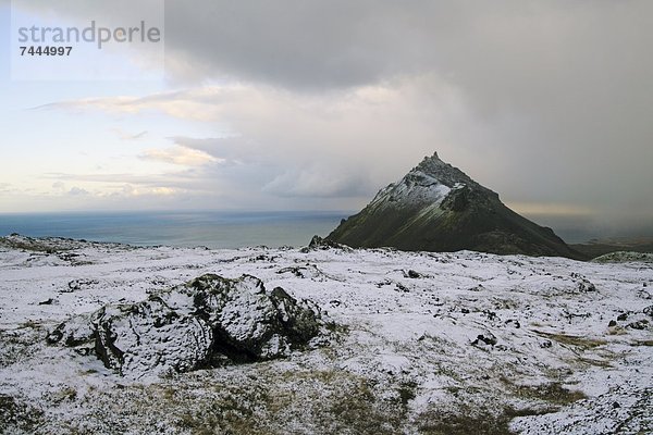 Gebirgslandschaft am Vulkan Snaefellsjökull  Island