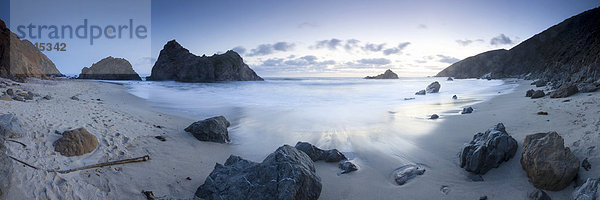 Pfeiffer Beach  Big Sur  Kalifornien  USA