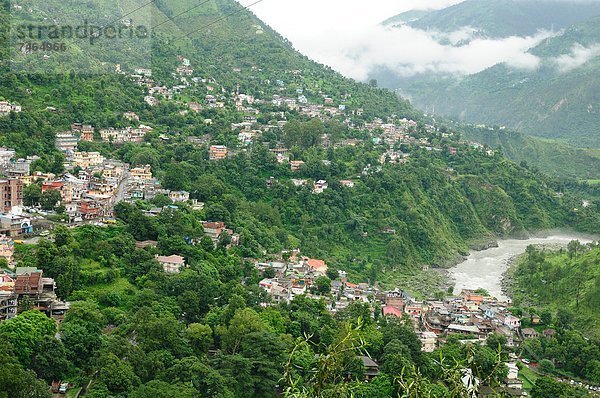 Stadt  Fluss  Ansicht  Himachal Pradesh  Asien  Indien