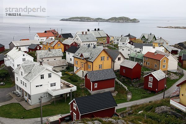 Almhütte Europa Sommer klein Senior Senioren Dorf Norwegen Insel angeln handvoll rund Skandinavien Jahr