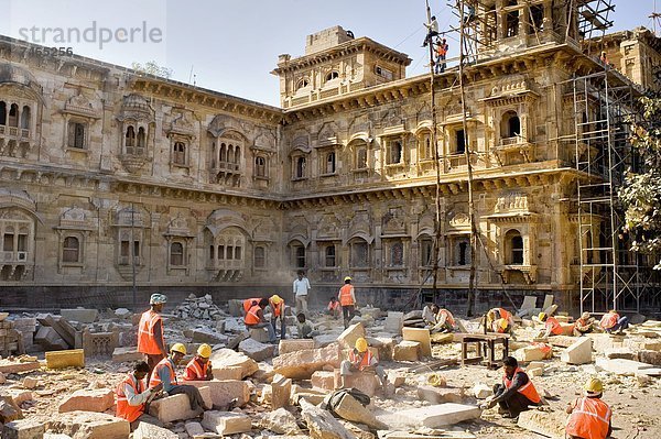 folgen  Gebäude  reparieren  bauen  Hinduismus  Management  Asien  Jahrhundert  Erdbeben  Indien