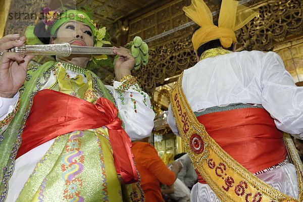 halten  Einheit  Festival  Myanmar  Asien  Mandalay Division  Ritual  Gewerkschaft