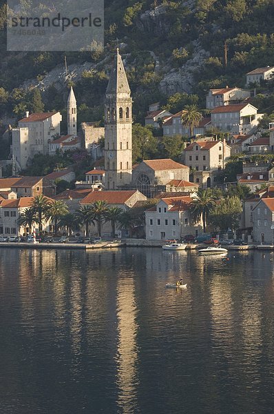 Europa  klein  Stadt  nähern  Fjord  Kotor  Montenegro