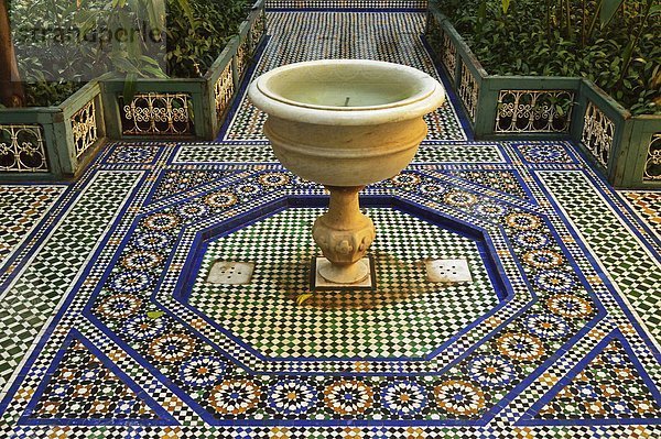 Nordafrika  Springbrunnen  Brunnen  Fontäne  Fontänen  Afrika  Zierbrunnen  Brunnen  Marrakesch  Marokko