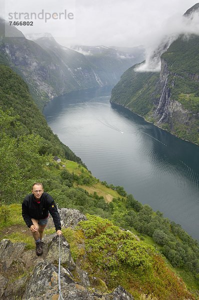 Europa  Norwegen  UNESCO-Welterbe  Geiranger  More og Romsdal  Skandinavien