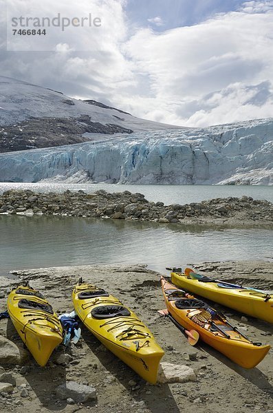 Europa  Norwegen  Kajak  Skandinavien  Sogn og Fjordane