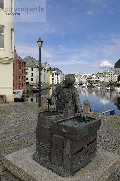 Europa Norwegen Alesund More og Romsdal Skandinavien