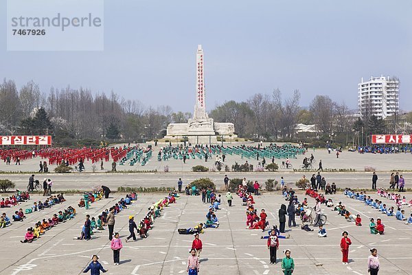 Außenaufnahme  Ehrfurcht  Spiel  Demokratie  Korea  Asien  Nordkorea  üben