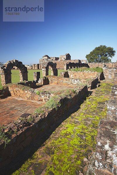 Ruine Aufgabe UNESCO-Welterbe Trinidad und Tobago Parana Paraguay Südamerika