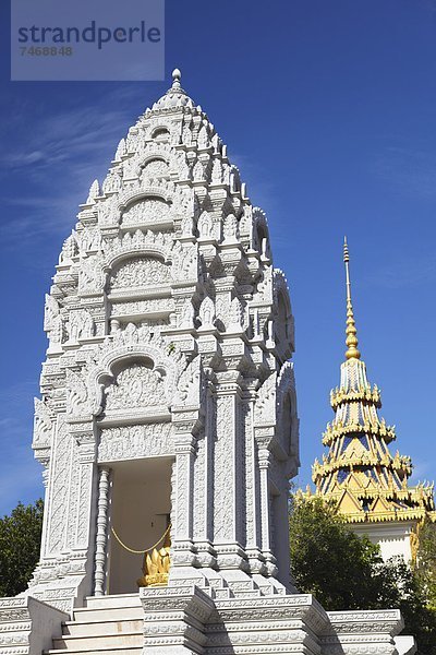 Phnom Penh  Hauptstadt  Monarchie  Palast  Schloß  Schlösser  Silber  Südostasien  Vietnam  Asien  Kambodscha  Pagode  Stupa