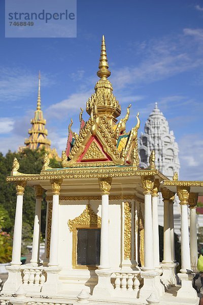 Phnom Penh  Hauptstadt  Monarchie  Palast  Schloß  Schlösser  Silber  Südostasien  Vietnam  Asien  Kambodscha  Pagode  Schrein