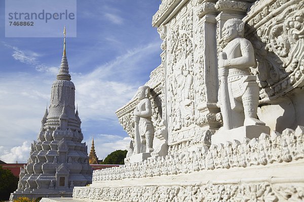 Phnom Penh  Hauptstadt  Monarchie  Palast  Schloß  Schlösser  Silber  Südostasien  Vietnam  Asien  Kambodscha  Pagode