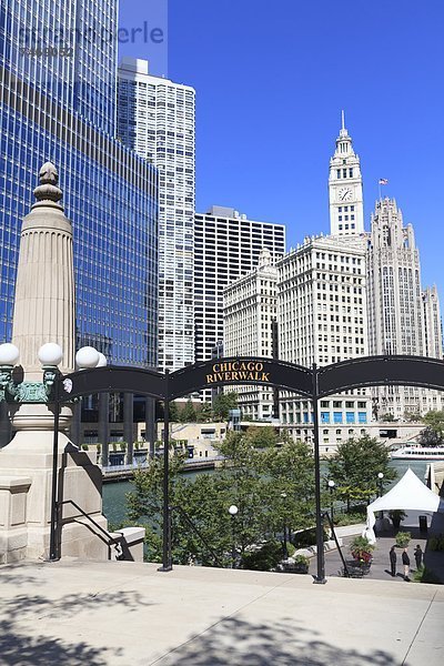 Vereinigte Staaten von Amerika  USA  Gebäude  fahren  Nordamerika  Chicago  Illinois