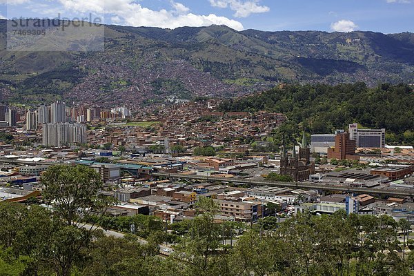 über  Großstadt  Ansicht  Kolumbien  Südamerika