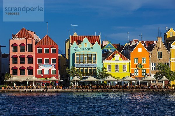 Niederländische Antillen Gebäude Karibik Mittelamerika UNESCO-Welterbe Curacao niederländisch Willemstad