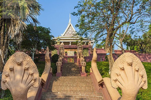 Phnom Penh  Hauptstadt  Berg  Südostasien  Vietnam  Asien  Kambodscha  Pagode