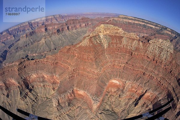 Vereinigte Staaten von Amerika  USA  Fotografie  Ehrfurcht  Nordamerika  Arizona  Hubschrauber  Grand Canyon Nationalpark  UNESCO-Welterbe  Fernsehantenne  Schlucht