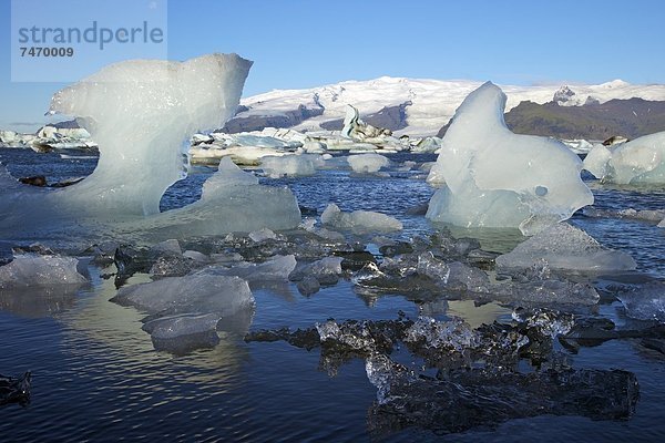 hinter  See  Eisberg  Vatnajökull  übergroß  Eis  Jökulsárlón  Island  Schnee