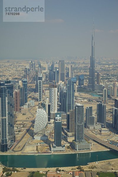 Skyline  Skylines  Vereinigte Arabische Emirate  VAE  Großstadt  Ansicht  Naher Osten  Wasserflugzeug  Dubai