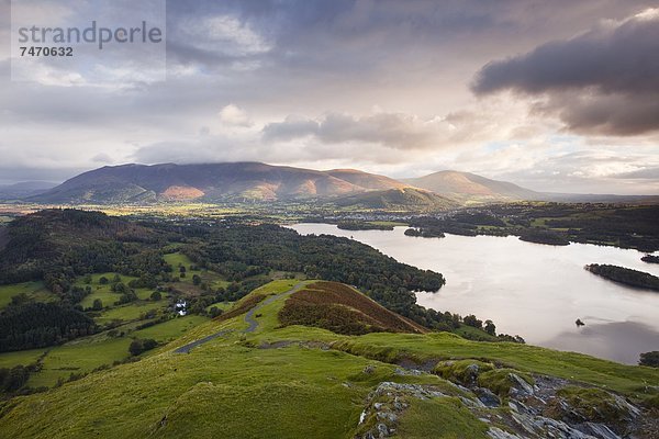 hoch  oben  Europa  Großbritannien  aufwärts  Beleuchtung  Licht  Cumbria  England  Sonne