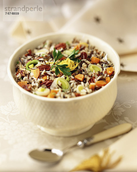 Wild Rice with Carrots  Leeks and Nuts